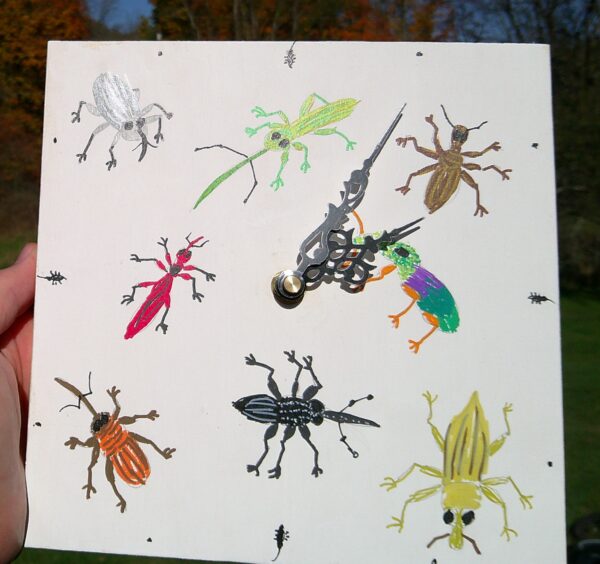 Weeviltime Clock with Black Hands - Image 3